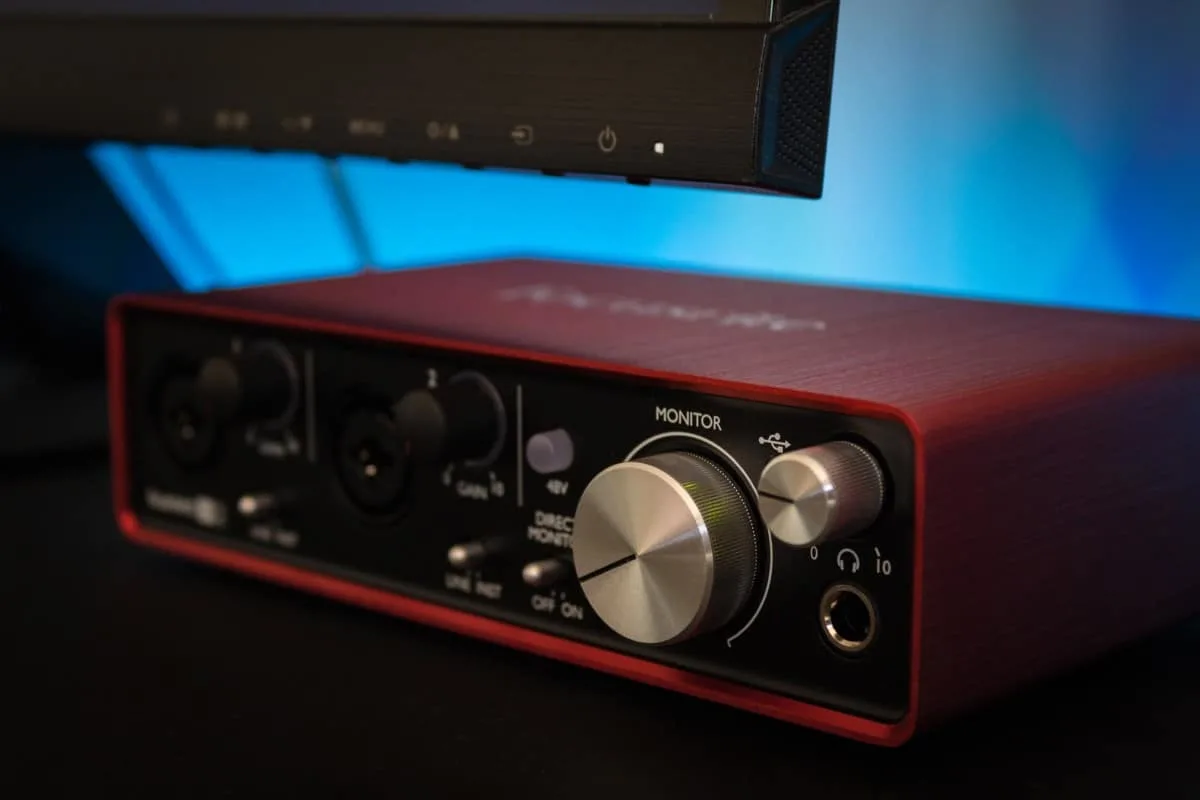 Counsel Humanistic more and more How To Connect A Guitar Amp To An Audio Interface – Easy Set Up Guide –  stampsound.com