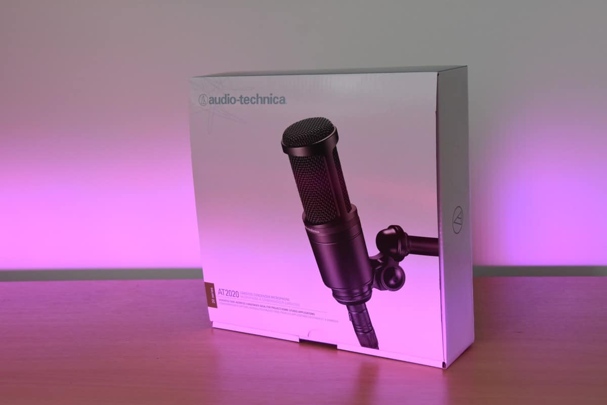 Does A USB Microphone Need Phantom Power? (2 Minute Read!)