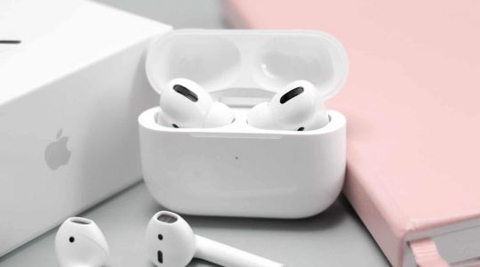 AirPods vs Airpods Pro- Buyers Guide